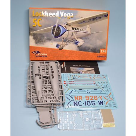 Dora Wings Lockheed Vega 5C