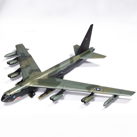 Kit modello  B-52D Stratofortress 1:144 plastic airplane model